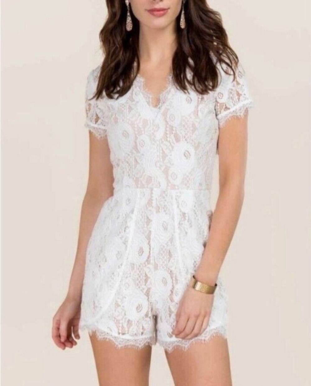 Francesca's Women's Ivory Cream Lace Short Sleeve Romper Size Medium